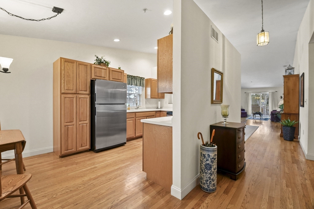 69 Clipper Way, Unit 69 Newburyport, MA 01950 - Photo 4 of 32