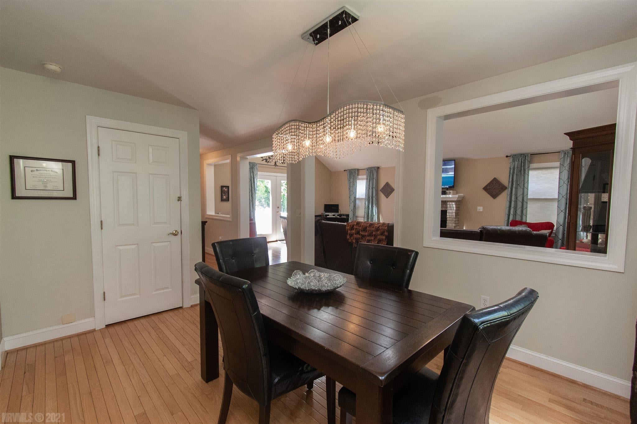 7425 River Bluff Road Radford, VA 24141 - Photo 8 of 51 Gallery Image 8
