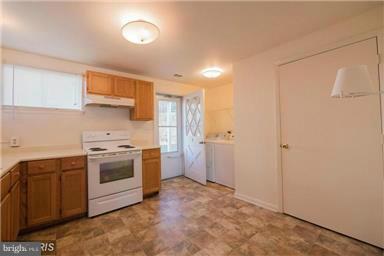 1109 Old Manchester Road Westminster, MD 21157 - Photo 3 of 9 Kitchen
