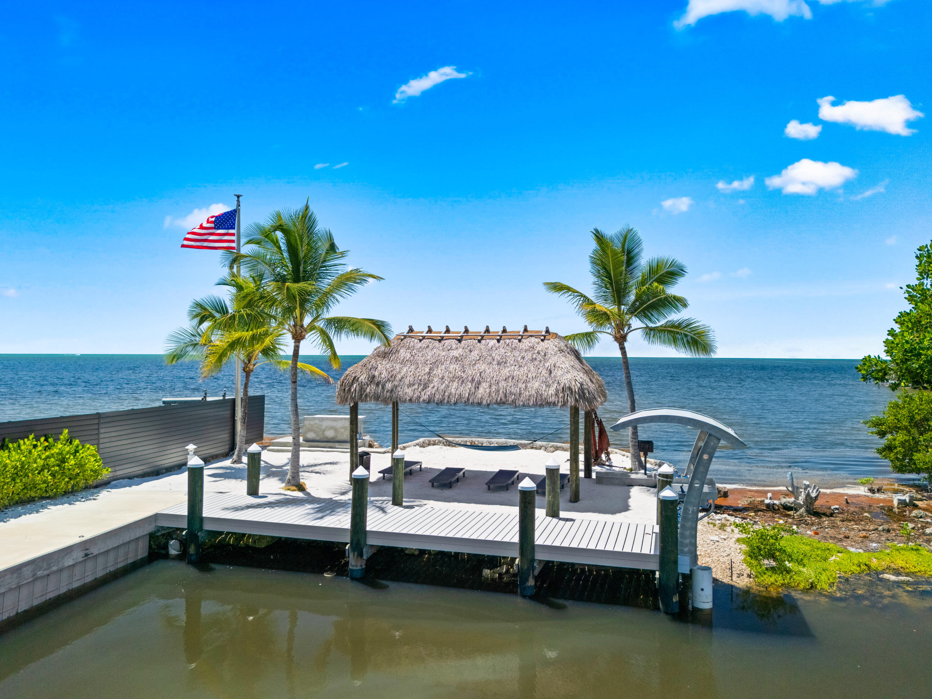 16 Seaside Avenue Key Largo, FL 33037 - Photo 26 of 118 2026_06_19 16 SEASIDE AVE KELSEY-138