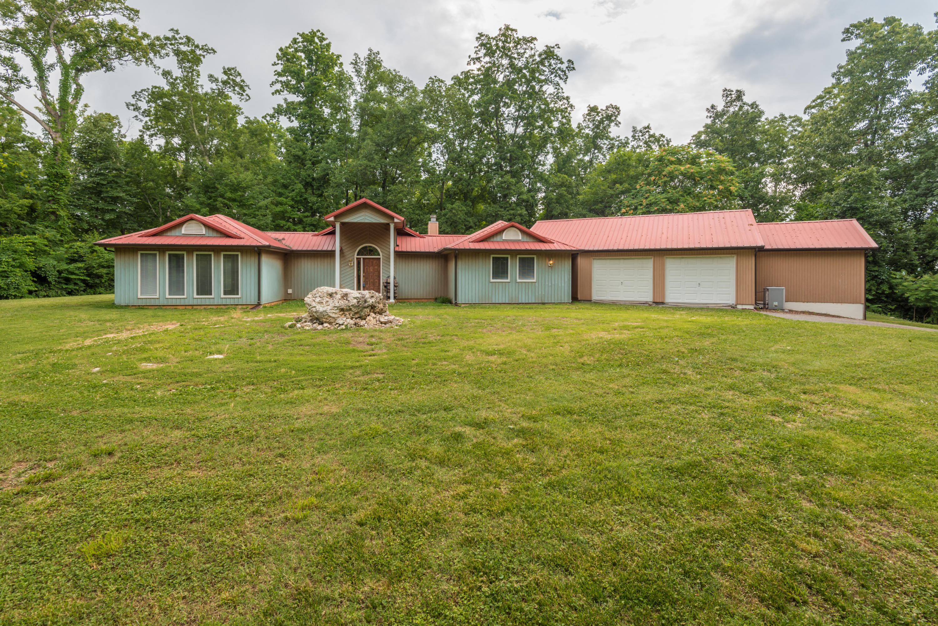 726 Disco Loop Road Friendsville, TN 37737 - Photo 1 of 38 726DiscoLoop-32