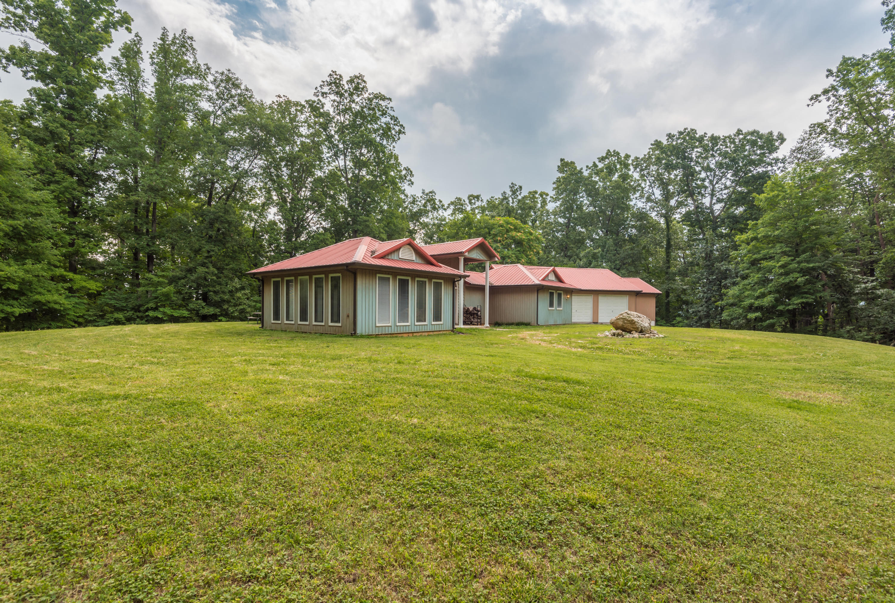 726 Disco Loop Road Friendsville, TN 37737 - Photo 3 of 38 726DiscoLoop-30