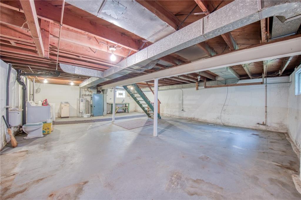 793 Becks Run Road Pittsburgh, PA 15210 - Photo 22 of 33
