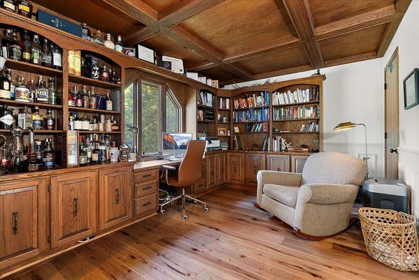 $1,200,000 | 955 Kenwood Drive, Holland, MI 49423
