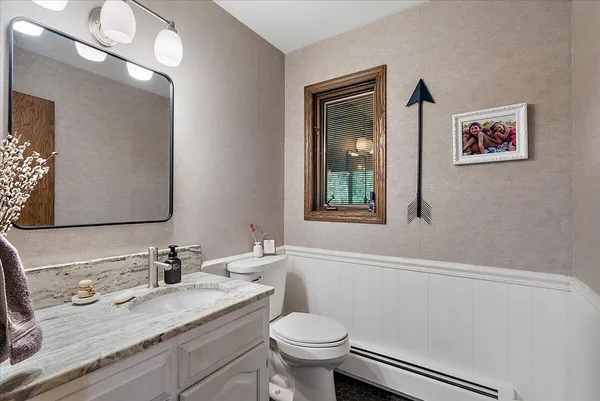 $1,200,000 | 955 Kenwood Drive, Holland, MI 49423