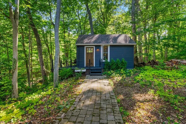 $1,200,000 | 955 Kenwood Drive, Holland, MI 49423