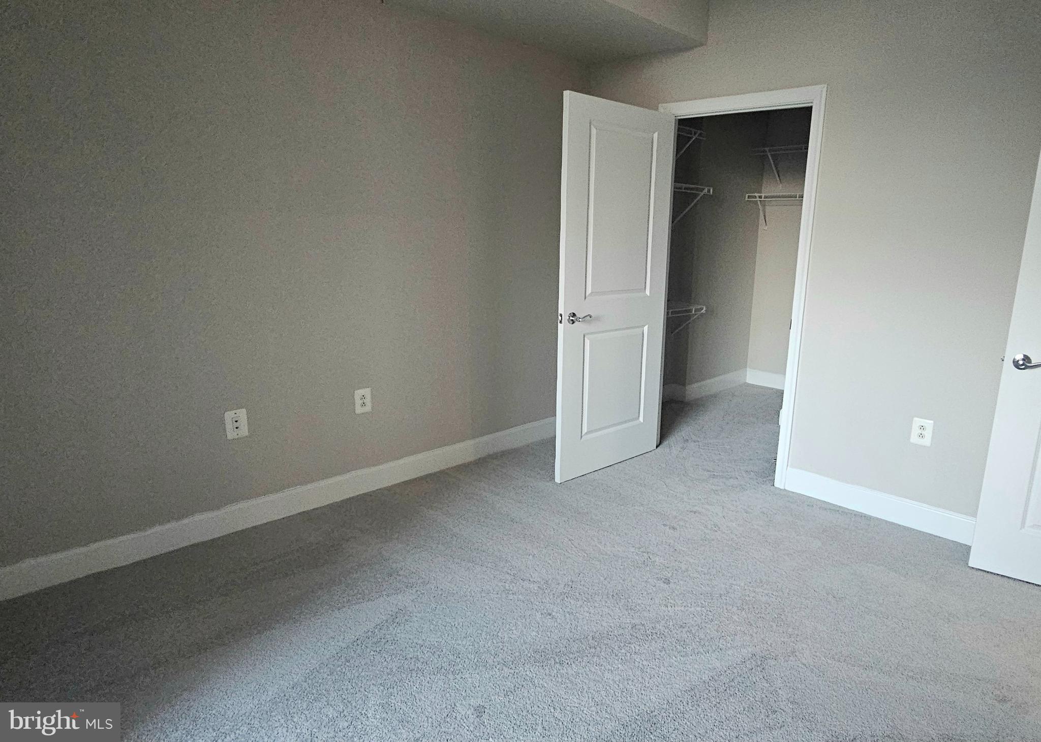 3600 South Glebe Road, Unit 330W Arlington, VA 22202 - Photo 17 of 34 an empty room with closet