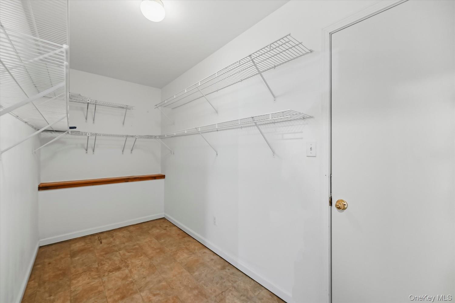 160 Pirog Road Pine Bush, NY 12566 - Photo 31 of 39 Gallery Image 31
