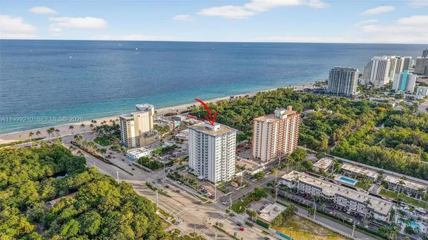 $4,200 | 3000 East Sunrise Boulevard, Unit 14C, Fort Lauderdale, FL 33304