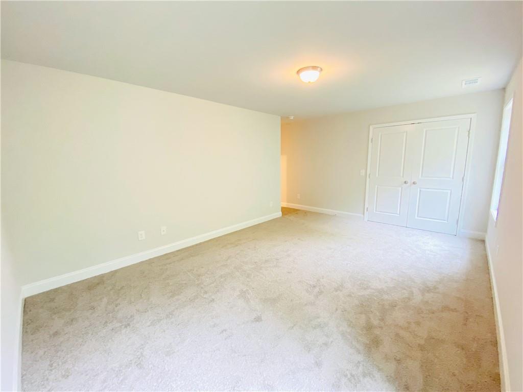 1095 North Village Drive Decatur, GA 30032 - Photo 12 of 19