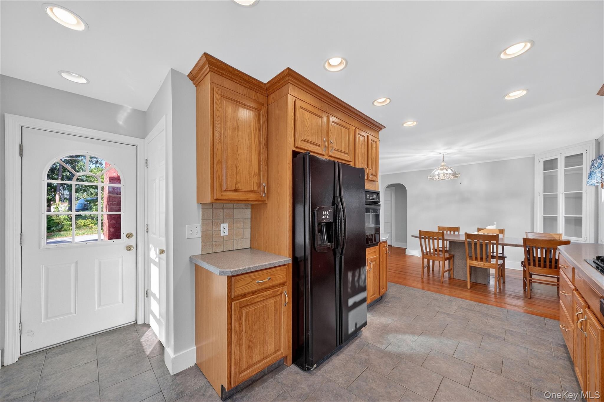 34 Mountainview Road Poughkeepsie, NY 12603 - Photo 14 of 28