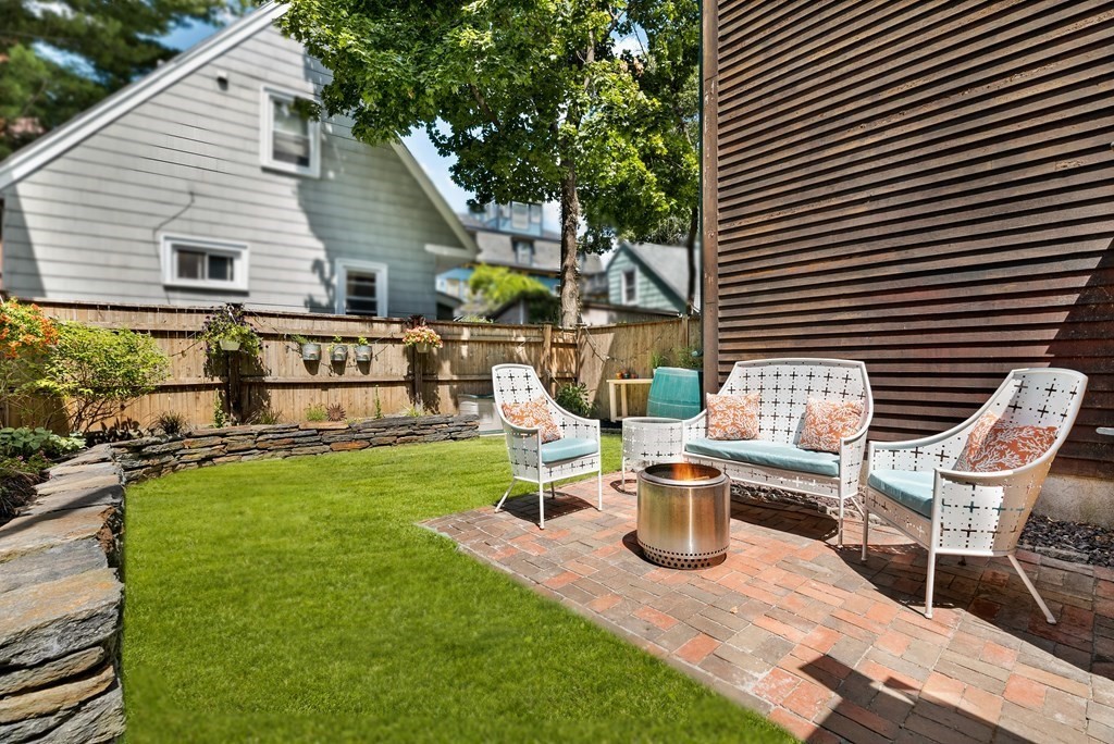 159 Cherry Street, Unit 159 Cambridge, MA 02139 - Photo 32 of 37