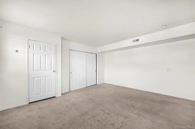 $217,500 | 64 Artist Lake Drive, Middle Island, NY 11953