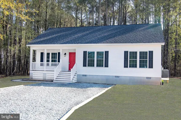 $299,000 | 38064 Tiller Court, Greenbackville, VA 23356