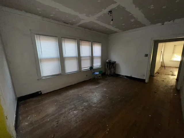 $125,000 | 8039 South Ingleside Avenue, Chicago, IL 60619