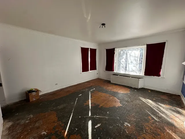 $125,000 | 8039 South Ingleside Avenue, Chicago, IL 60619