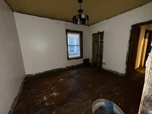 $125,000 | 8039 South Ingleside Avenue, Chicago, IL 60619