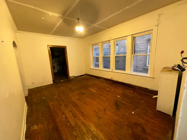 $125,000 | 8039 South Ingleside Avenue, Chicago, IL 60619