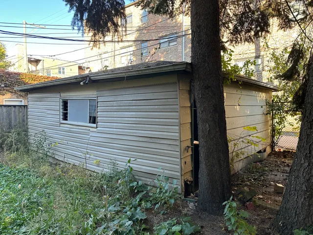 $125,000 | 8039 South Ingleside Avenue, Chicago, IL 60619