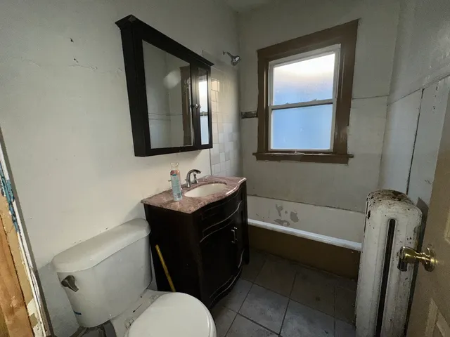 $125,000 | 8039 South Ingleside Avenue, Chicago, IL 60619