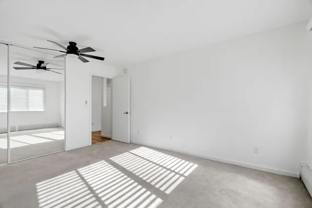 $250,000 | 205 Barry Avenue South, Unit 114, Wayzata, MN 55391