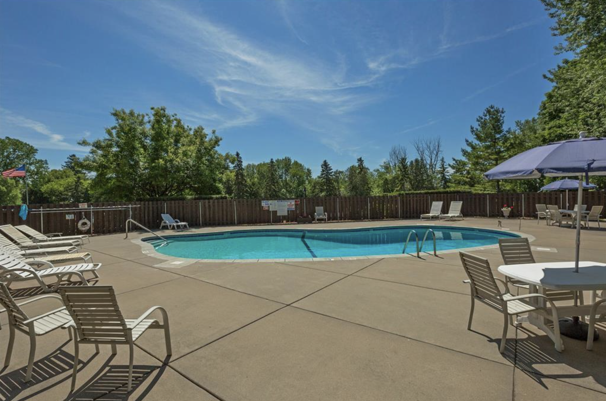 205 Barry Avenue South, Unit 114 Wayzata, MN 55391 - Photo 31 of 40