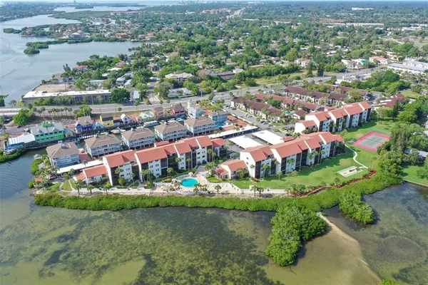 $2,395 | 1608 Stickney Point Road, Unit 1608204, Sarasota, FL 34231