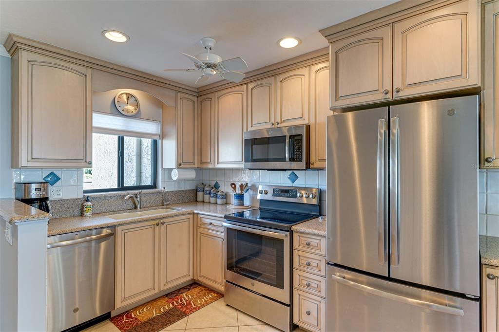 1608 Stickney Point Road, Unit 1608204 Sarasota, FL 34231 - Photo 6 of 33