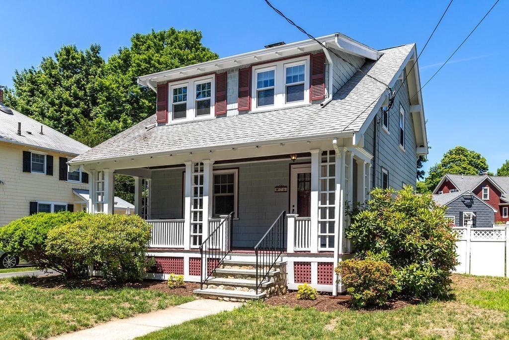 76 Linden Road Melrose, MA 02176 - Photo 3 of 29 Gallery Image 3