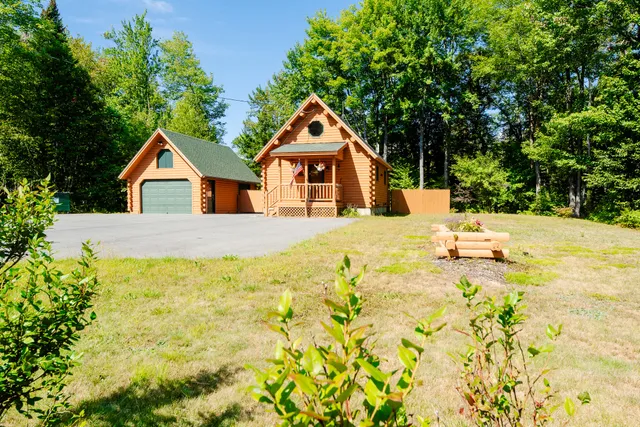 $343,900 | 273 Lemon Stream Road, New Portland, ME 04961