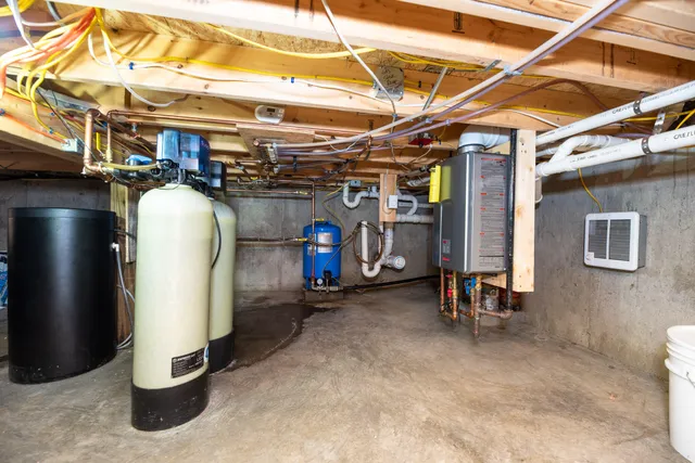 $343,900 | 273 Lemon Stream Road, New Portland, ME 04961