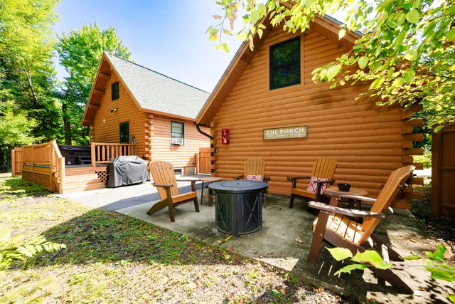 $343,900 | 273 Lemon Stream Road, New Portland, ME 04961