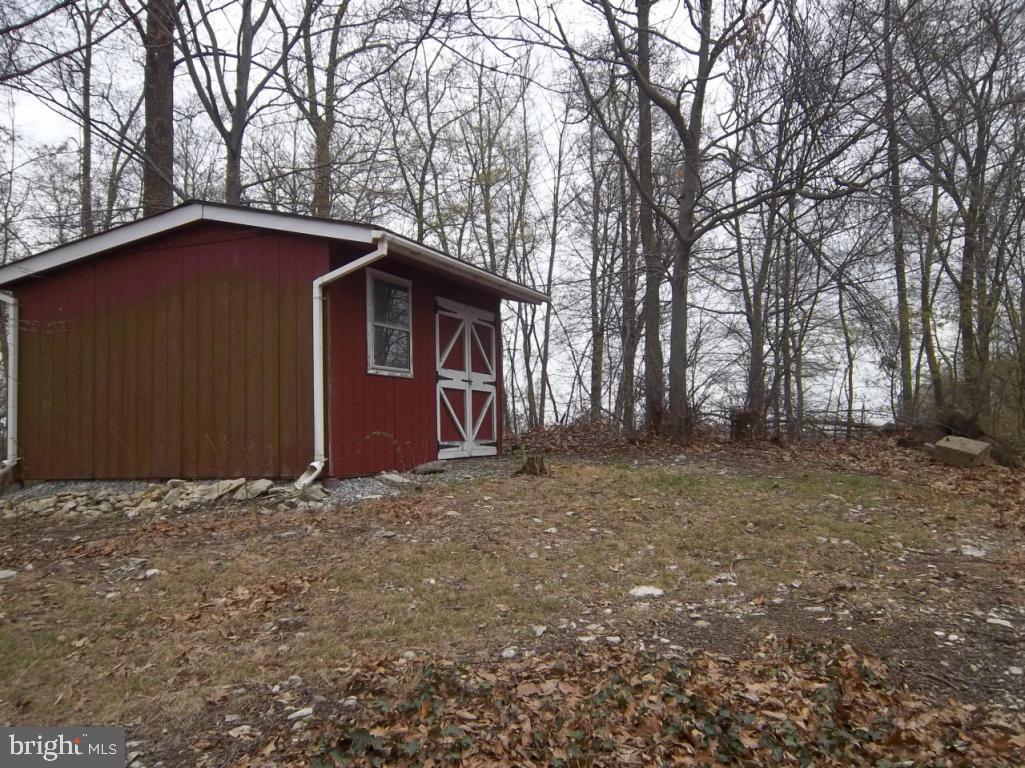 4420 Fairview Road Columbia, PA 17512 - Photo 8 of 13 Gallery Image 8