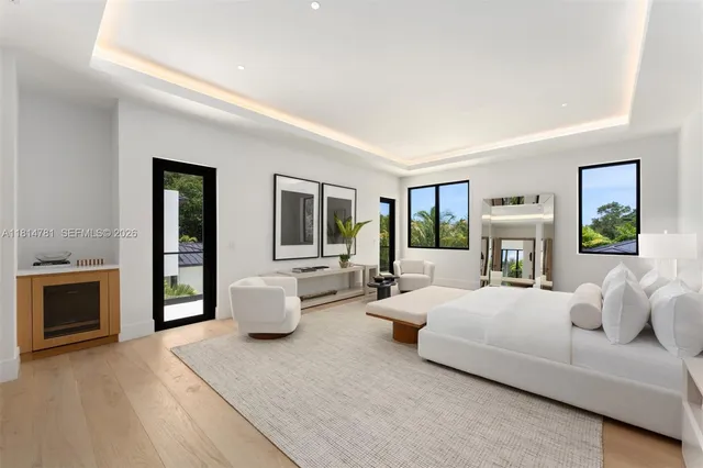 $11,995,000 | 6730 Southwest 115th Street, Pinecrest, FL 33156