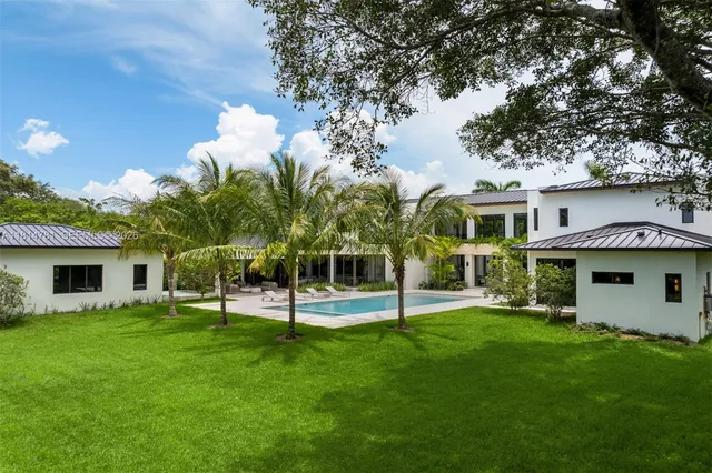 $11,995,000 | 6730 Southwest 115th Street, Pinecrest, FL 33156
