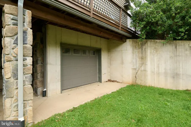 $1,045,000 | 113 Manhasset Drive, Port Matilda, PA 16870