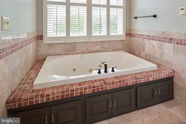 $1,045,000 | 113 Manhasset Drive, Port Matilda, PA 16870