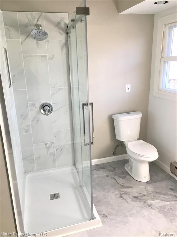 7412 Hatchery Road Waterford, MI 48327 - Photo 14 of 25