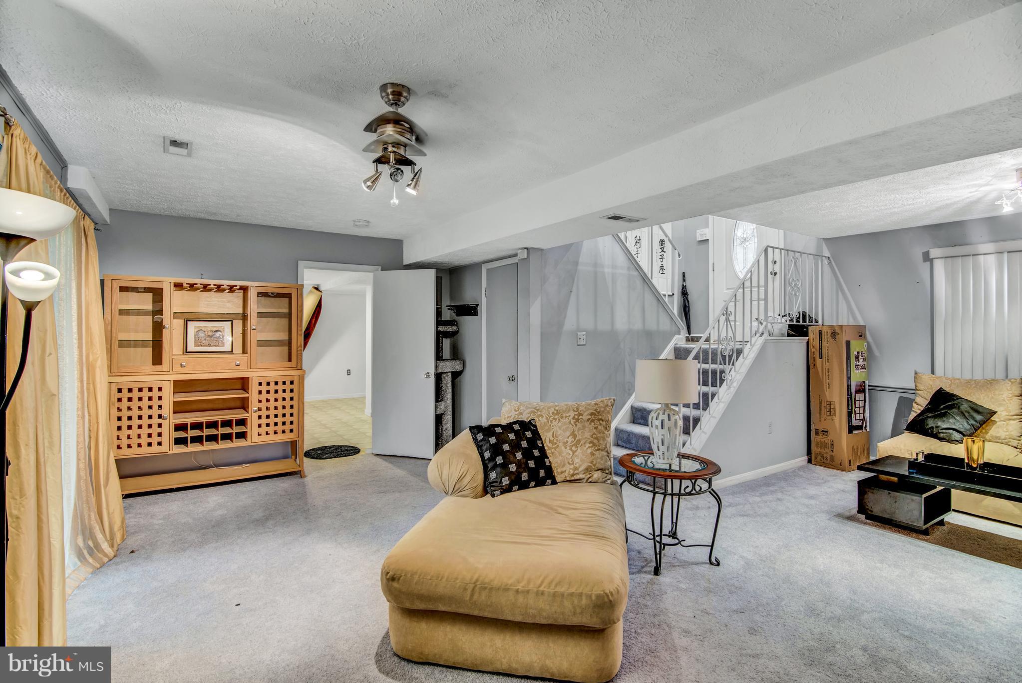 6825 Southfield Road Fort Washington, MD 20744 - Photo 22 of 30 Family Room
