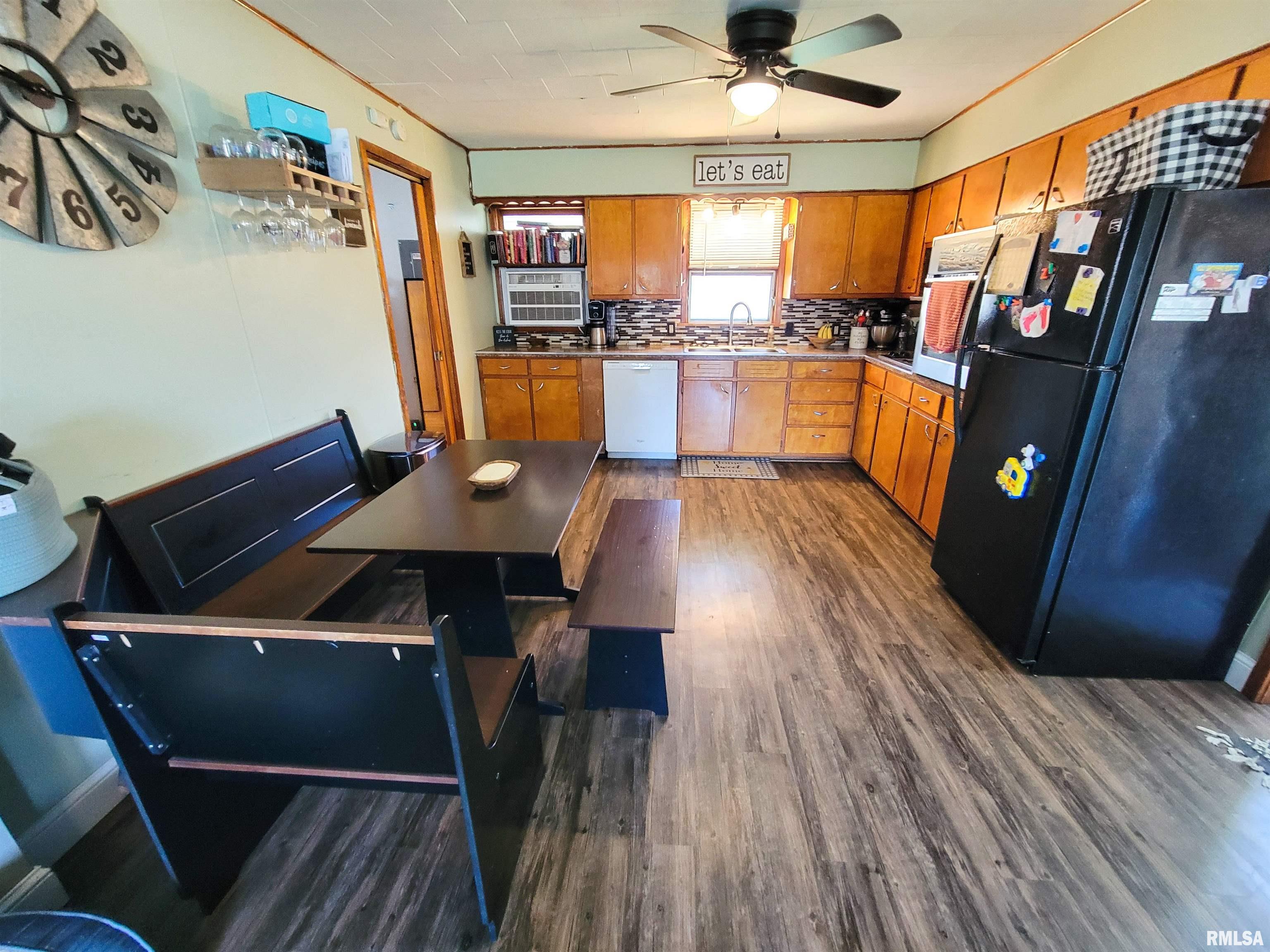 1122 Rider Street Flora, IL 62839 - Photo 18 of 66