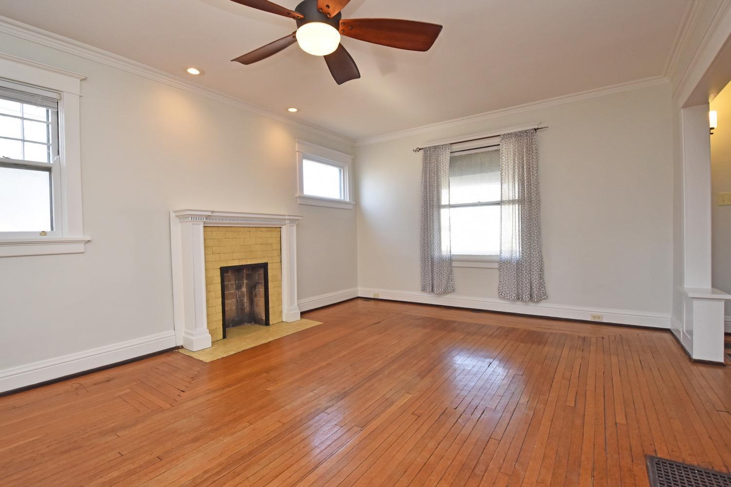 6115 Roe Street Cincinnati, OH 45227 - Photo 10 of 41 Gallery Image 10