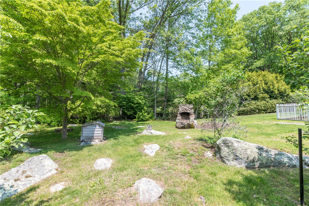 137 Liberty Church Road Exeter, RI 02822 - Photo 9 of 37