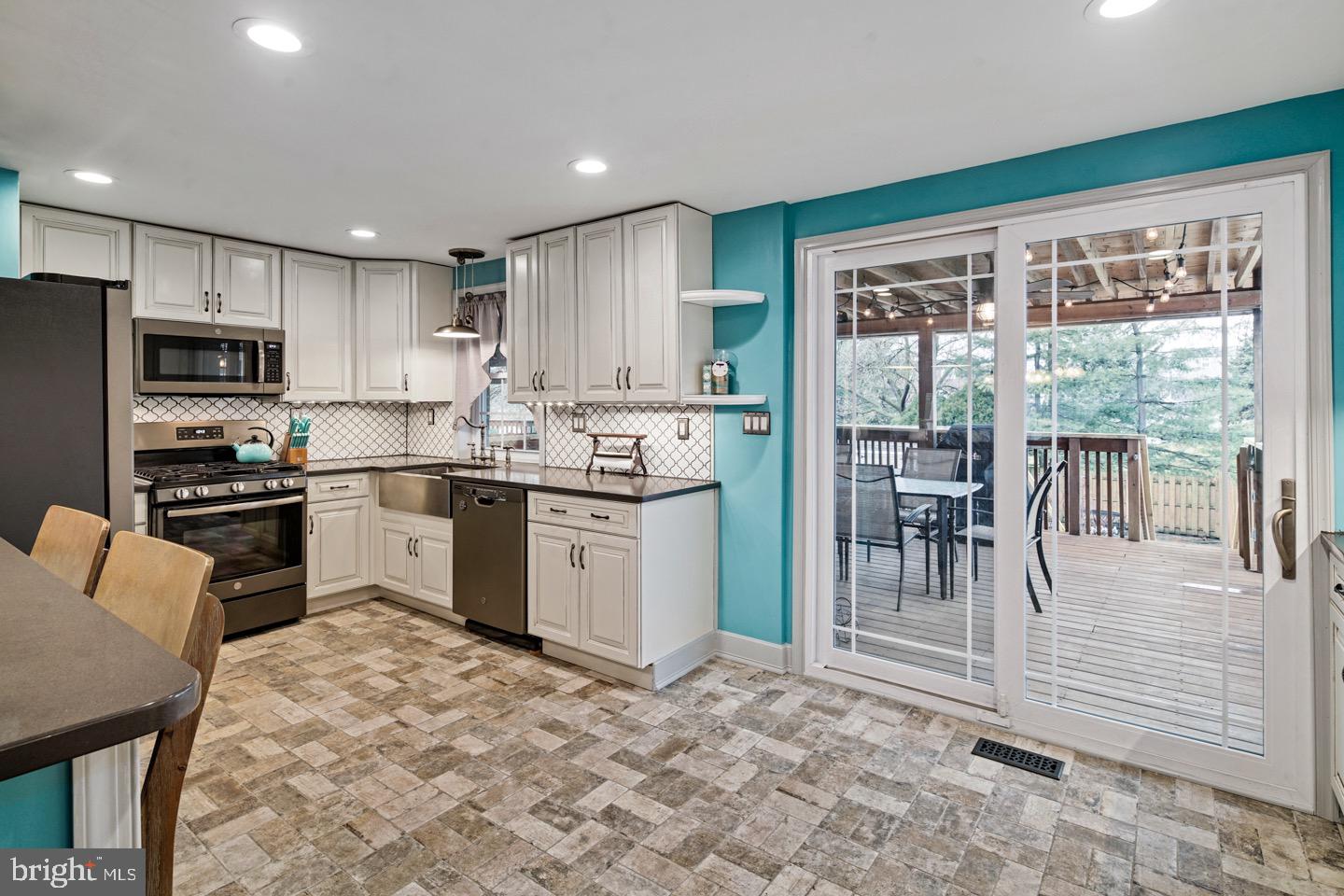 10108 West Keswick Road Philadelphia, PA 19114 - Photo 13 of 38 Gallery Image 13