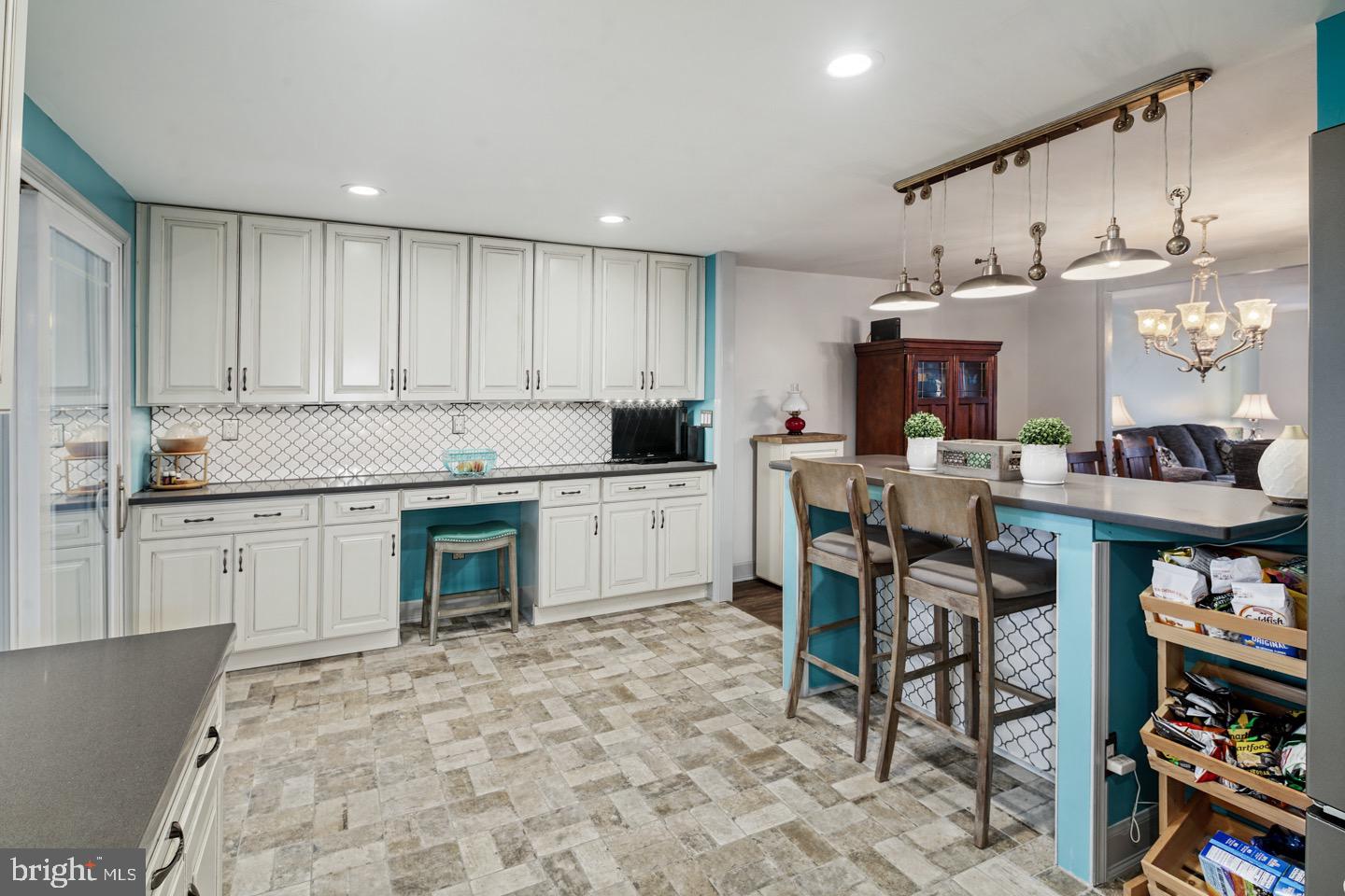 10108 West Keswick Road Philadelphia, PA 19114 - Photo 15 of 38 Gallery Image 15