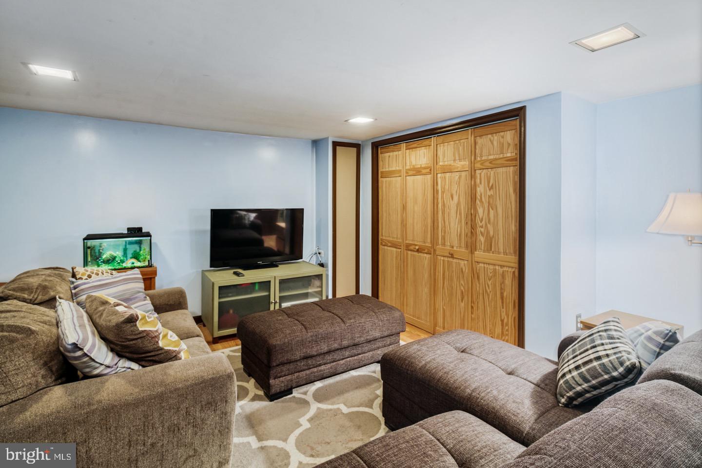 10108 West Keswick Road Philadelphia, PA 19114 - Photo 27 of 38 Gallery Image 27