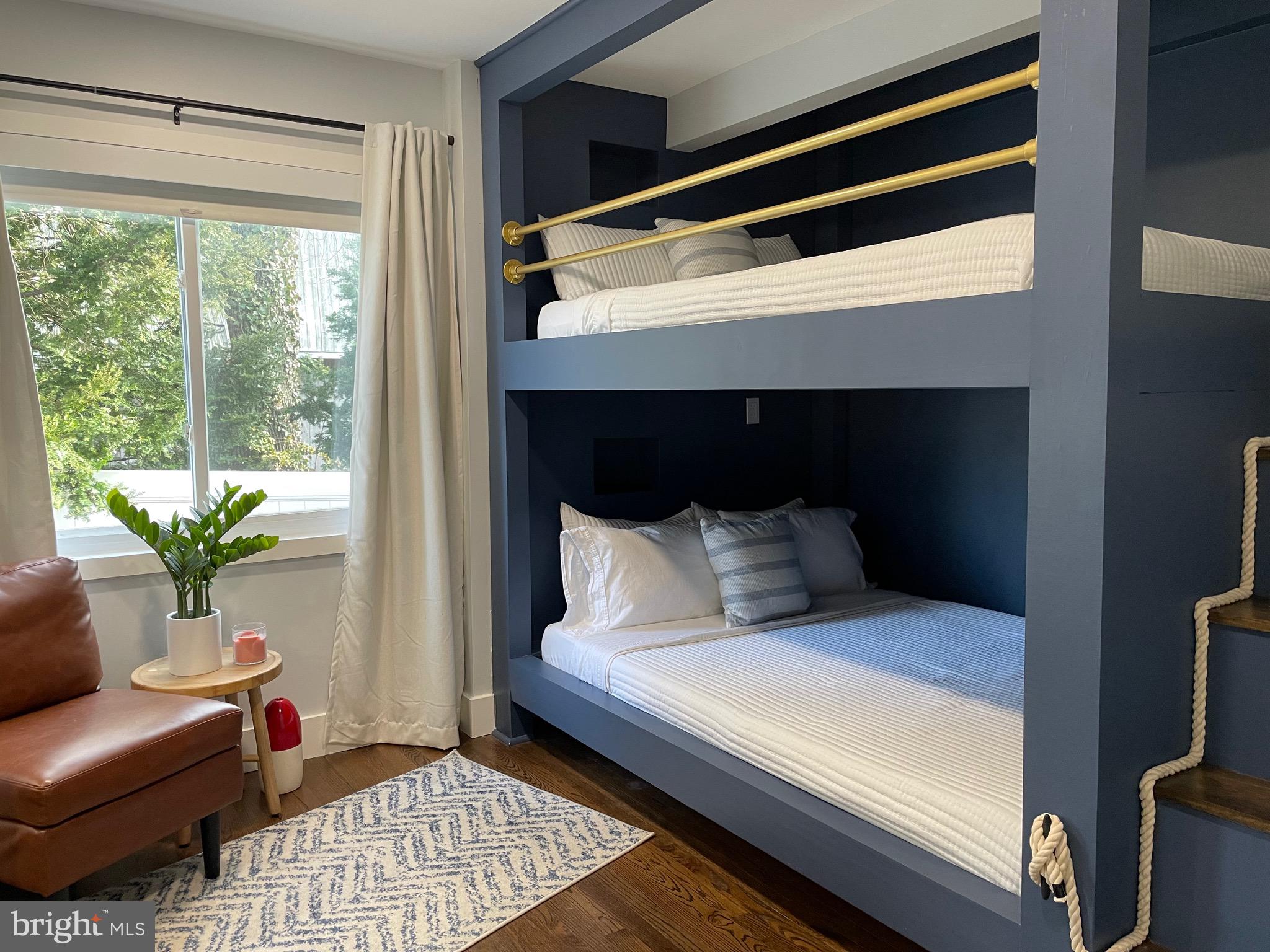 923 Short Road Dundalk, MD 21222 - Photo 16 of 17 Third Bedroom (Bunk Room)