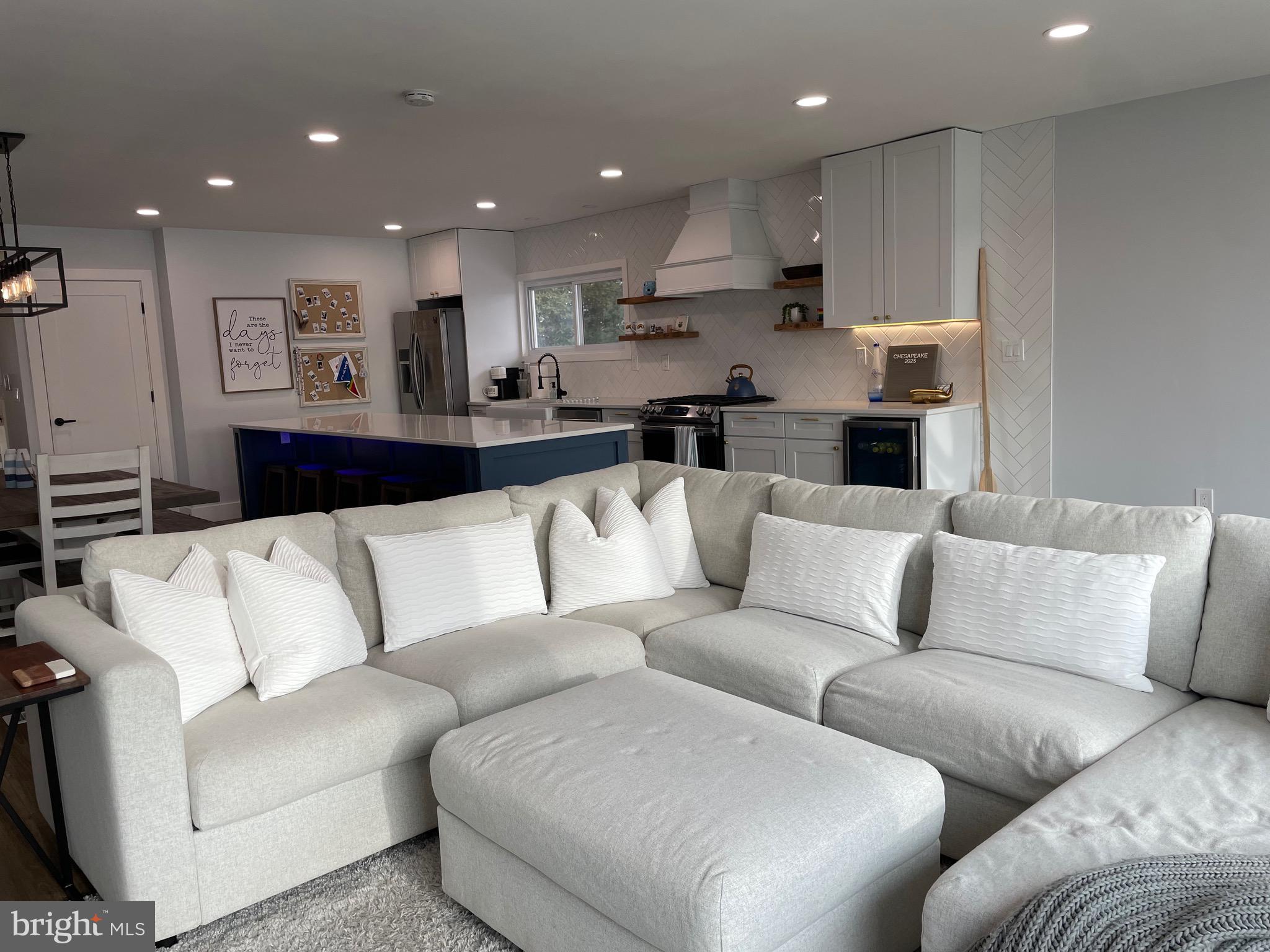 923 Short Road Dundalk, MD 21222 - Photo 10 of 17