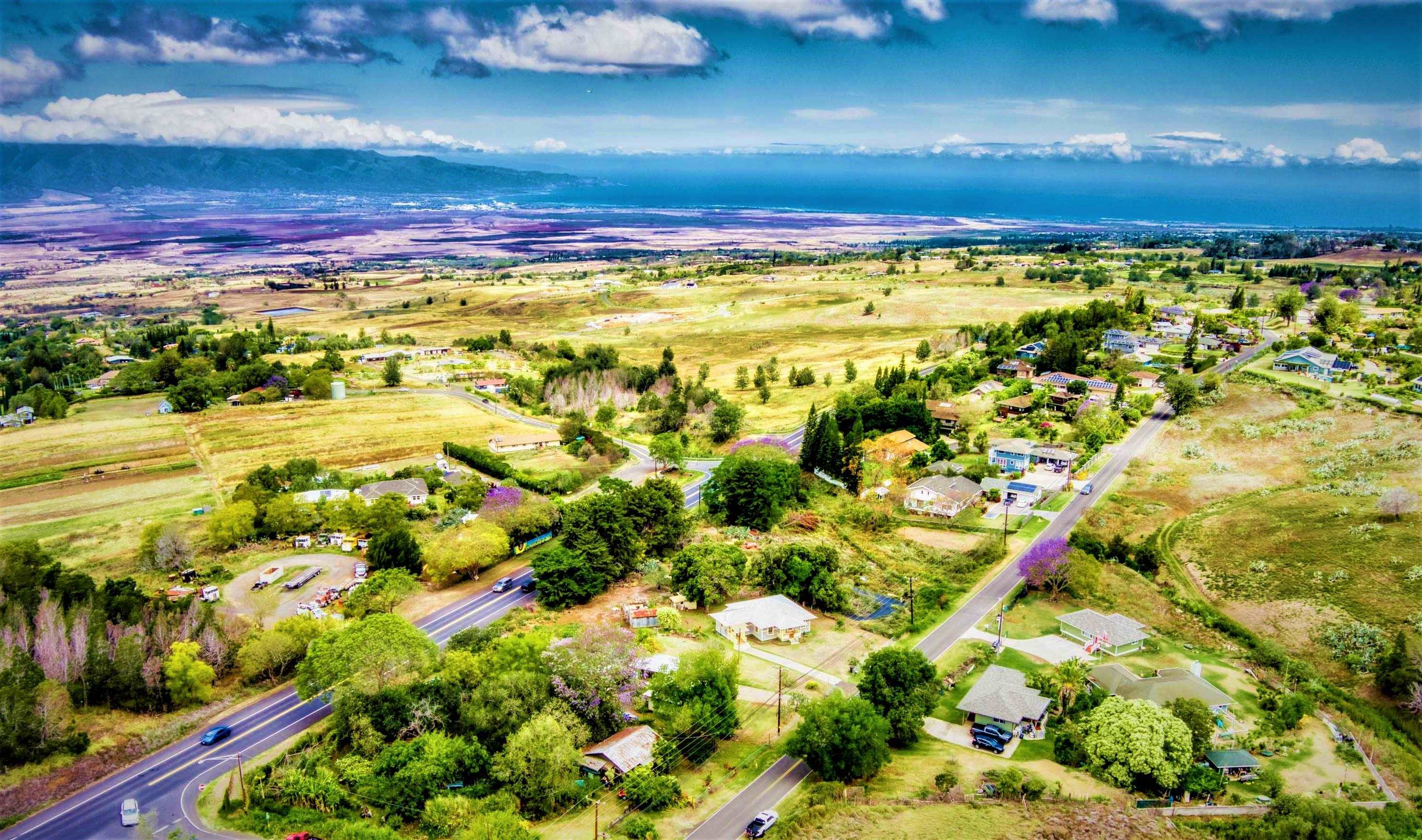 3050 Lower Kula Road Kula, HI 96790 - Photo 1 of 23 a view of a large building with an ocean