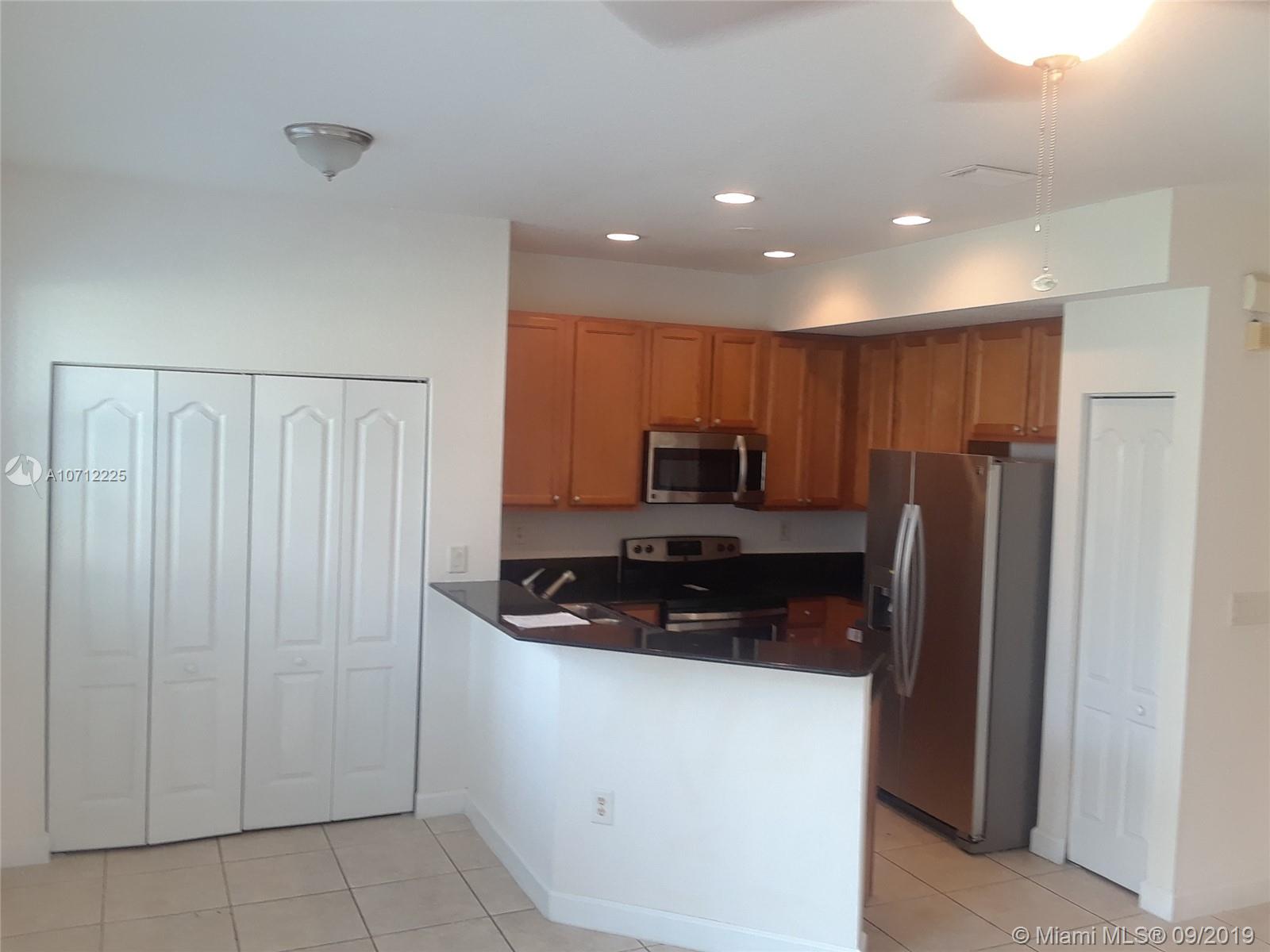 3168 Northeast 11th Street Homestead, FL 33033 - Photo 15 of 24 Kitchen