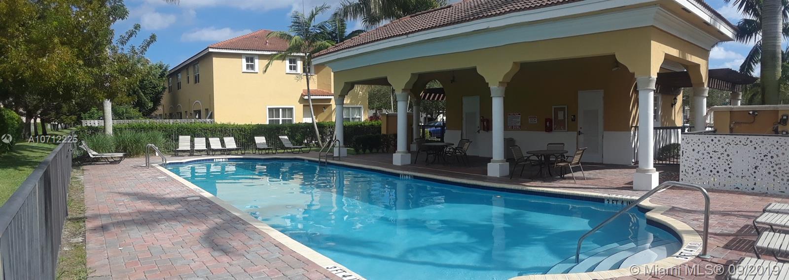3168 Northeast 11th Street Homestead, FL 33033 - Photo 22 of 24 Pool